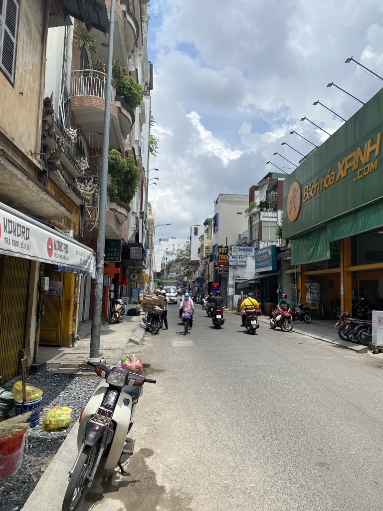 ALONHADAT .NET.VN - Tuyển Môi Giới Nhà Đất