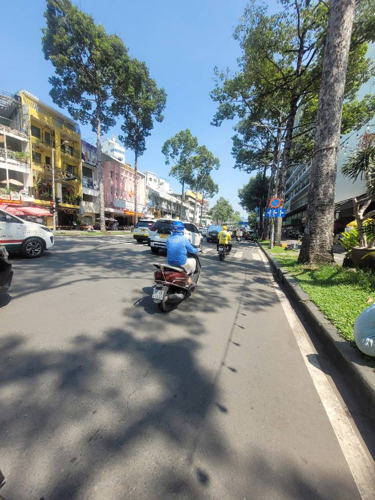 ALONHADAT .NET.VN - Tuyển Môi Giới Nhà Đất
