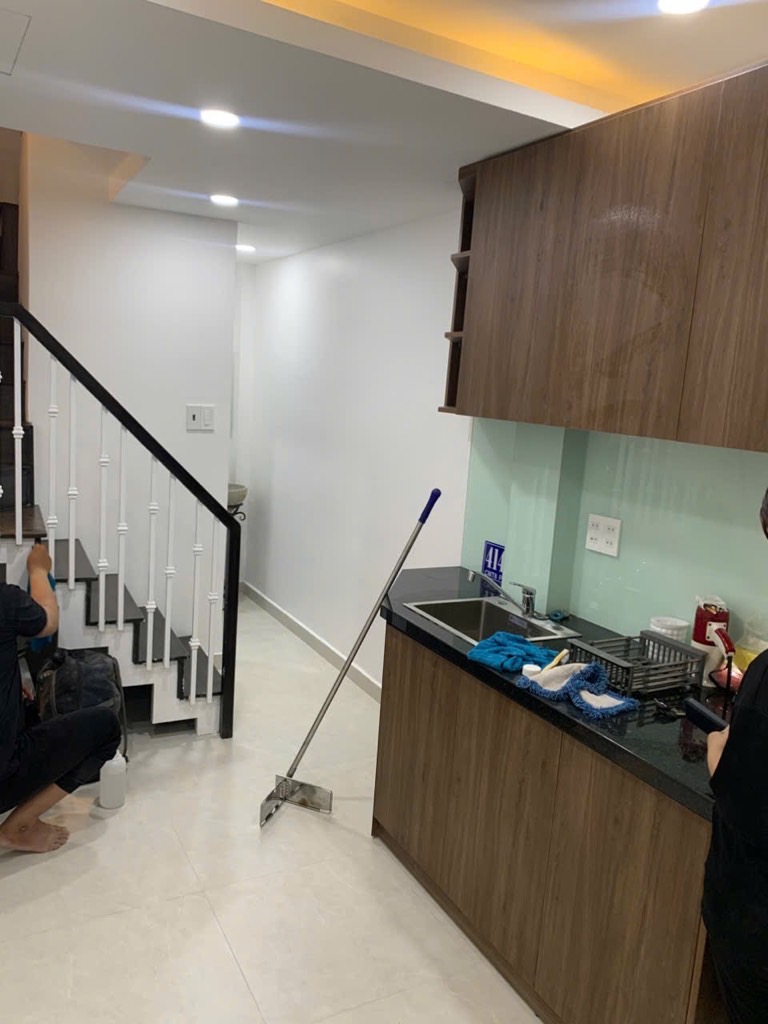 ALONHADAT .NET.VN - Tuyển Môi Giới Nhà Đất