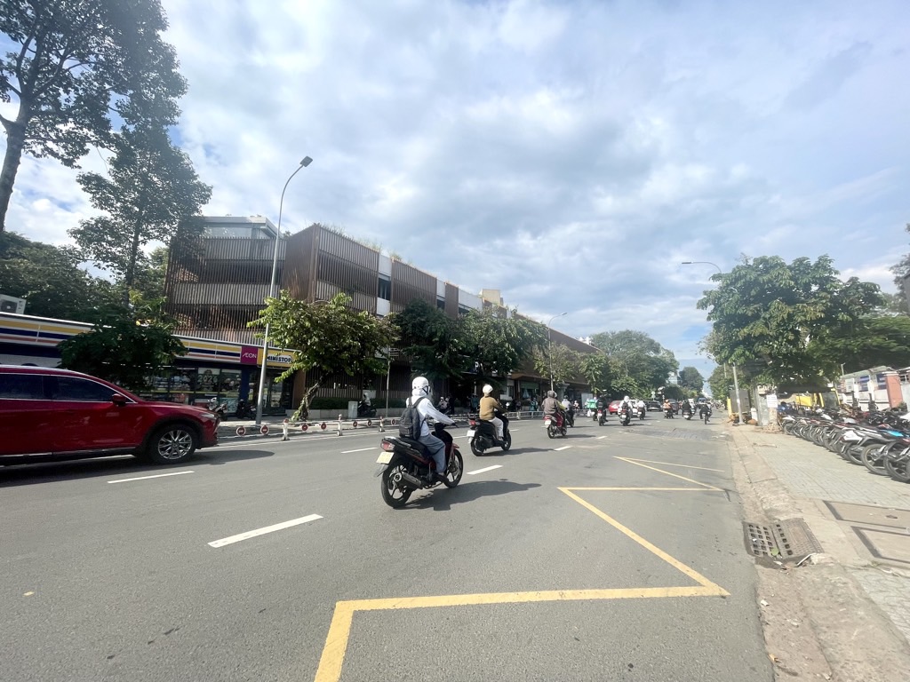ALONHADAT .NET.VN - Tuyển Môi Giới Nhà Đất